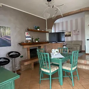 https://la-dolce-vita-private-villa-with-pool.it-lombardy.com